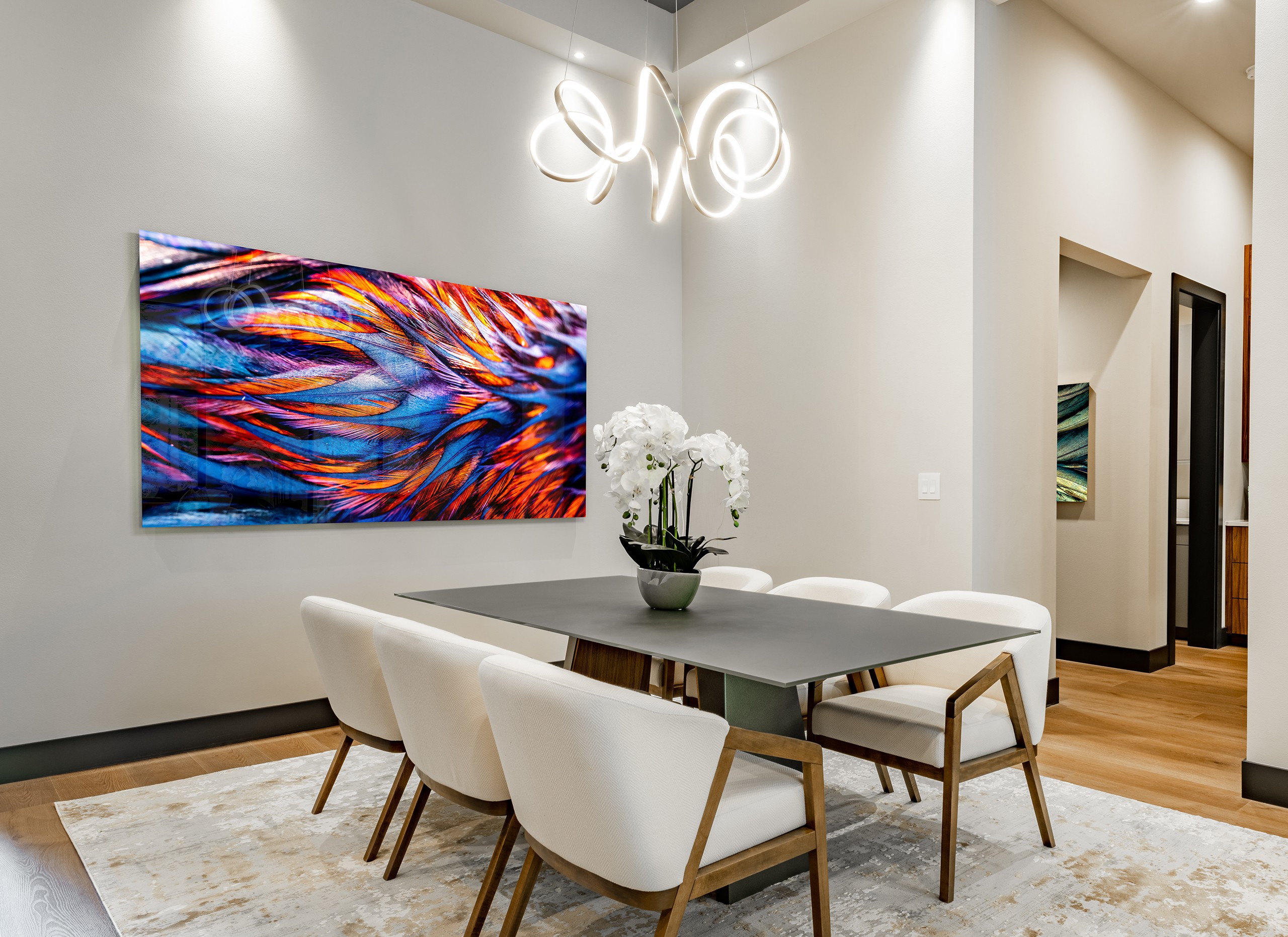 White Gloss Print in Dinning Room
